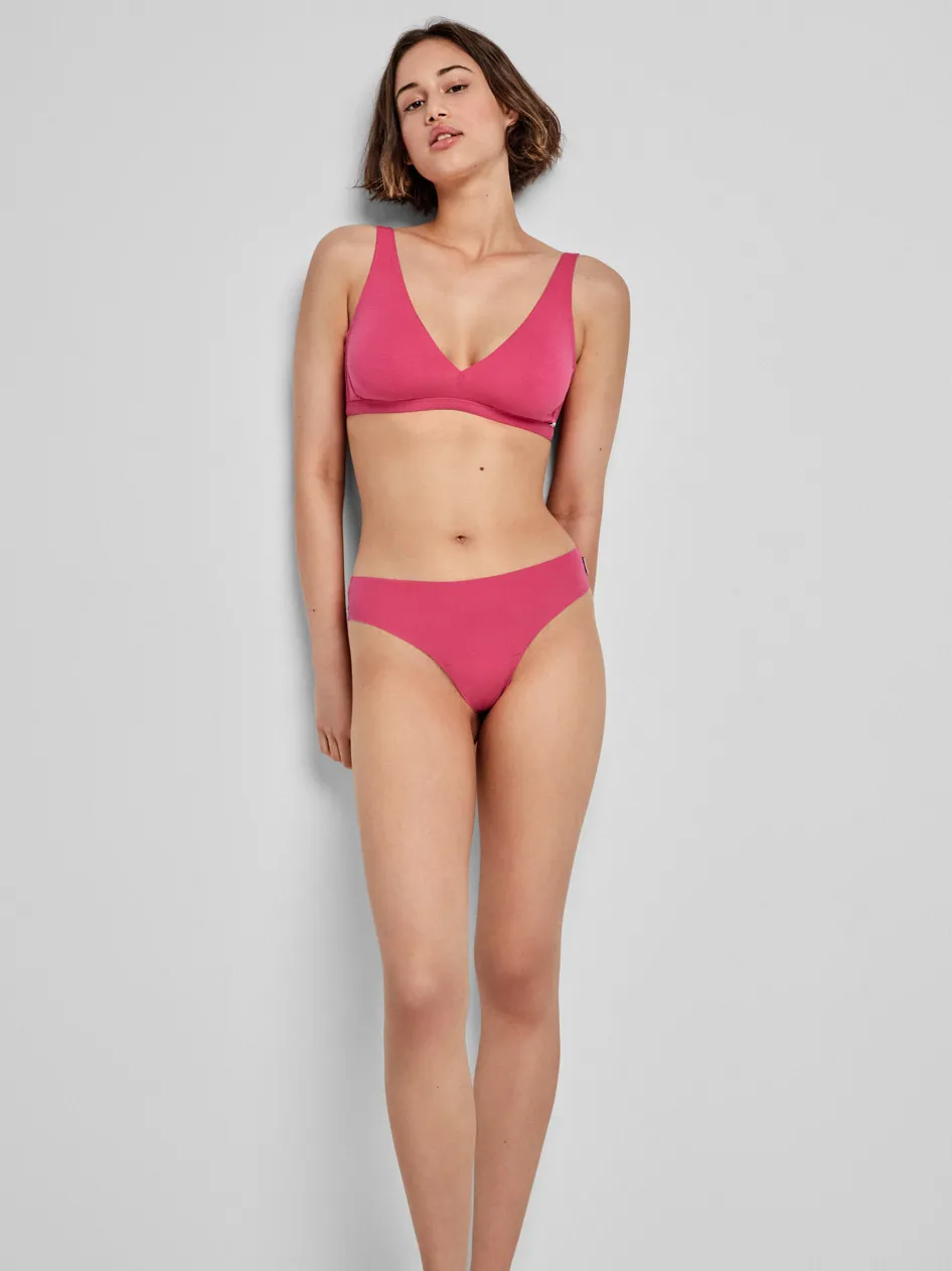 Braguita brasileña Pantone en tejido de algodón